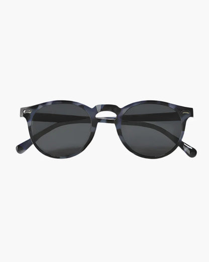 VENICE Old Money Sunglasses – Timeless Vintage-Inspired Eyewear