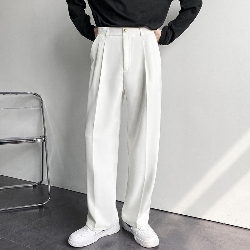 GUNSAN Slim-Fit Trousers