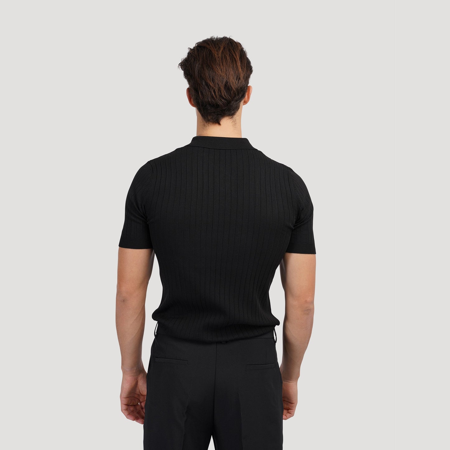 GIMCHEON Knitted Polo Shirt - Premium Knit, Classic Style for Everyday Wear